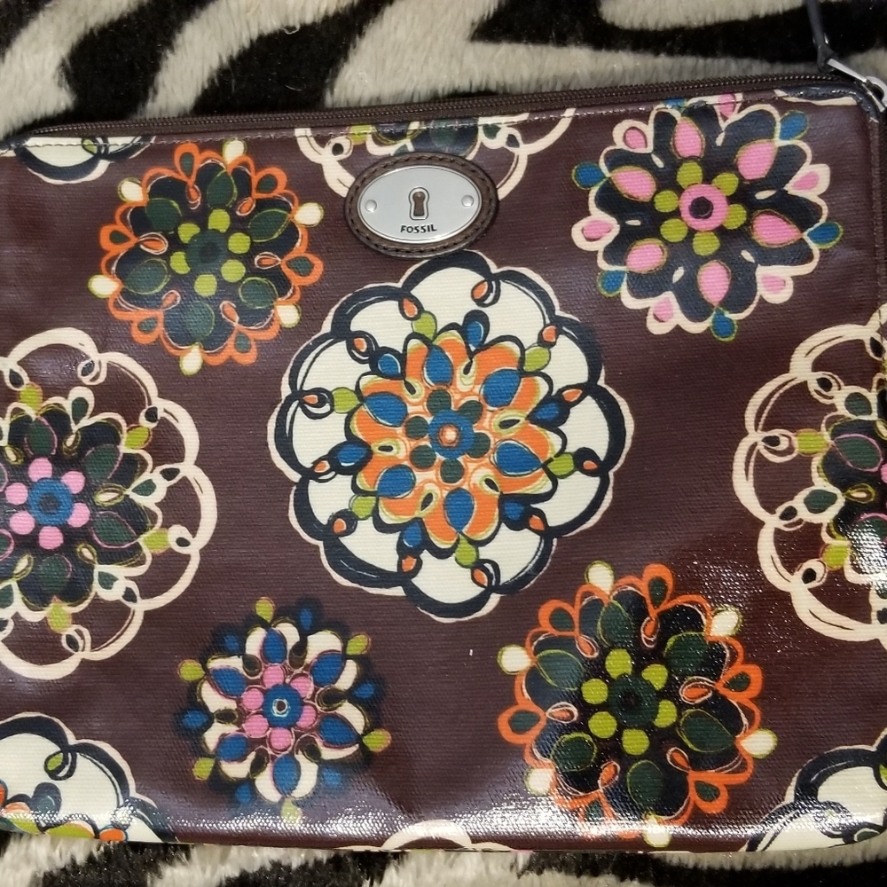 Fossil "Key-Per" iPad Holder Sleeve